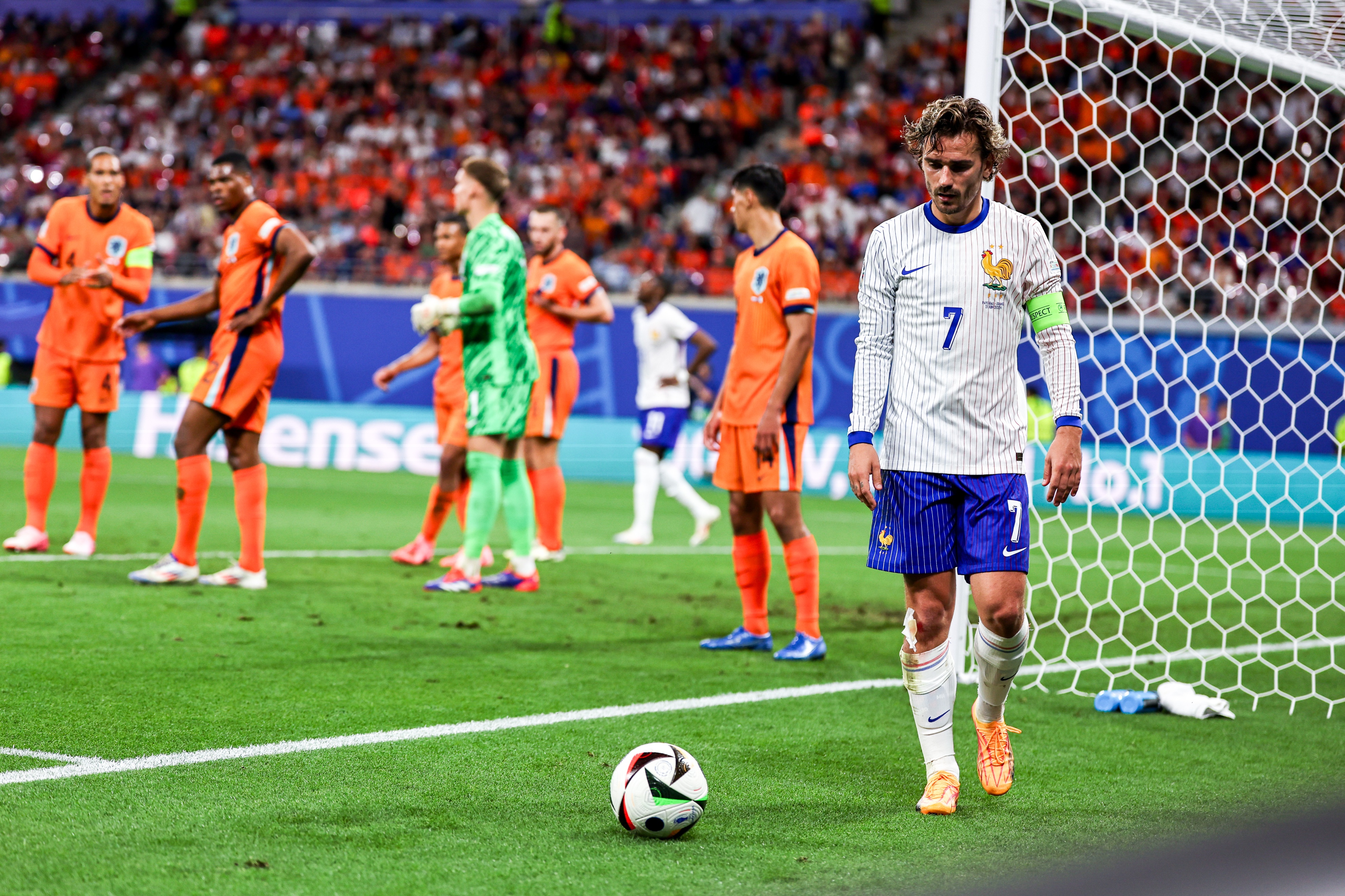 南宫娱乐-法国主场无力应对荷兰，不敌对手