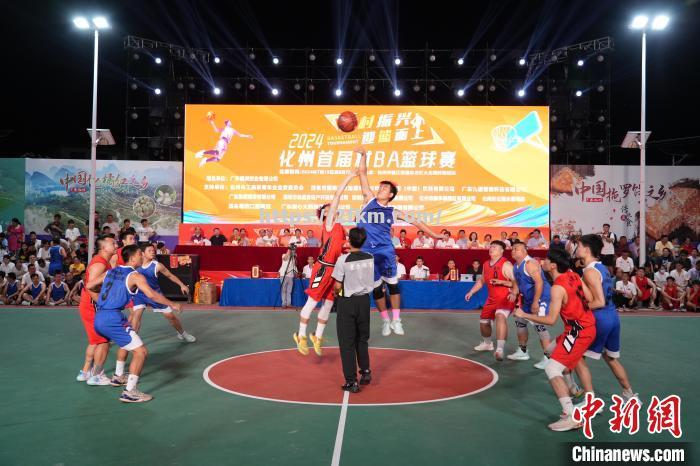 南宫娱乐-篮球赛事中现场气氛热烈火爆