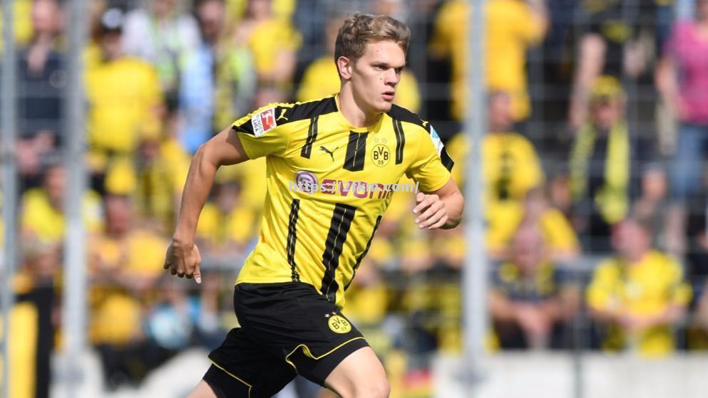 南宫娱乐-多特蒙德球员态度坚决，势必拼搏